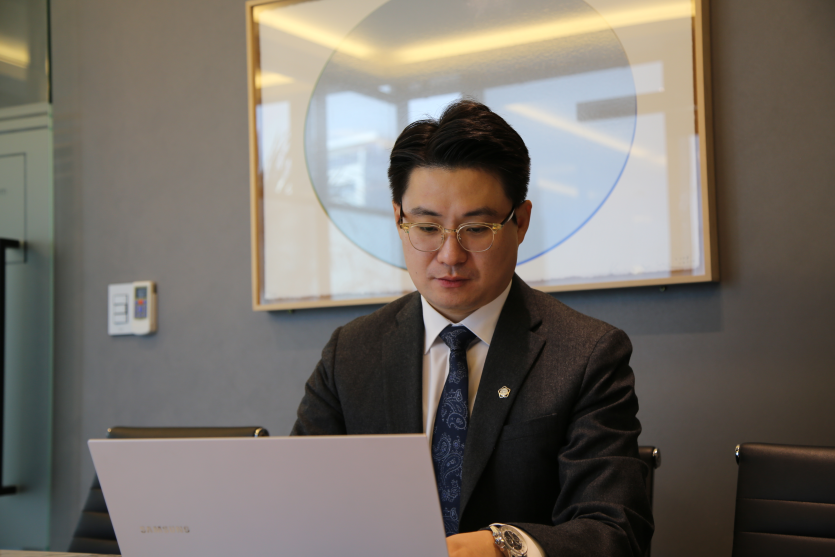 염창동변호사 형량 감소 위한 맞춤 법률 지원