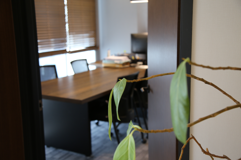 법무법인 동주 사무소 내부 상담실 사진